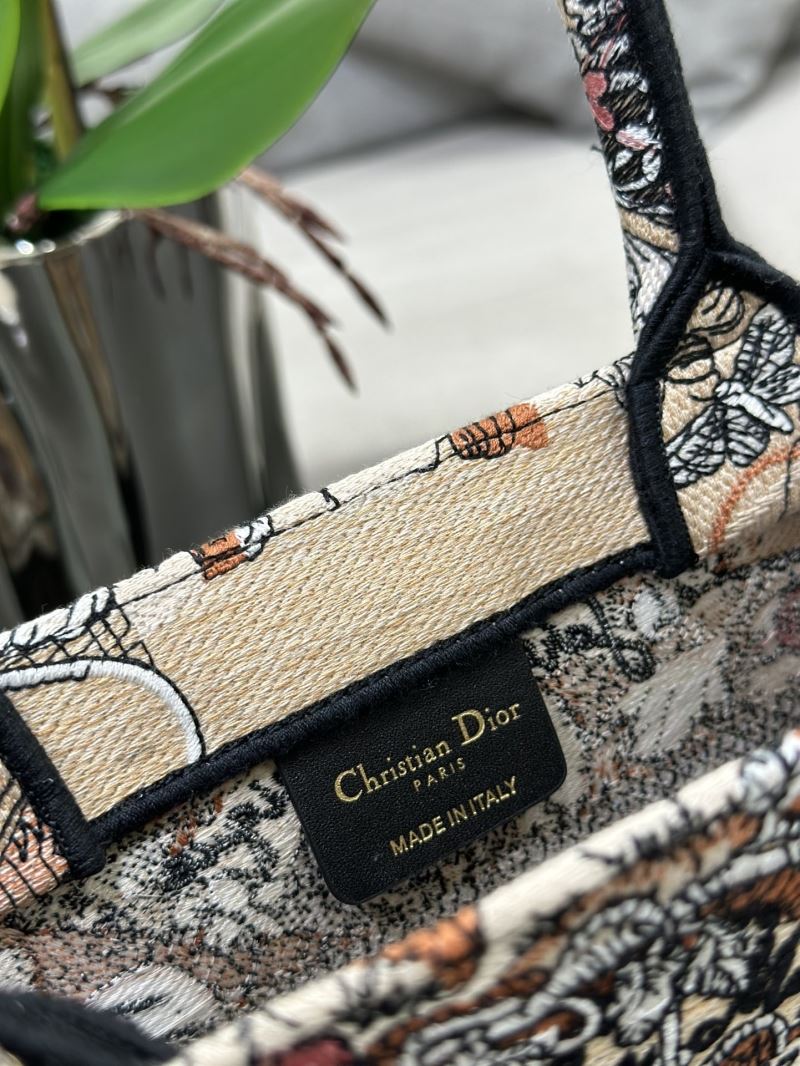 Christian Dior Shopping Bags